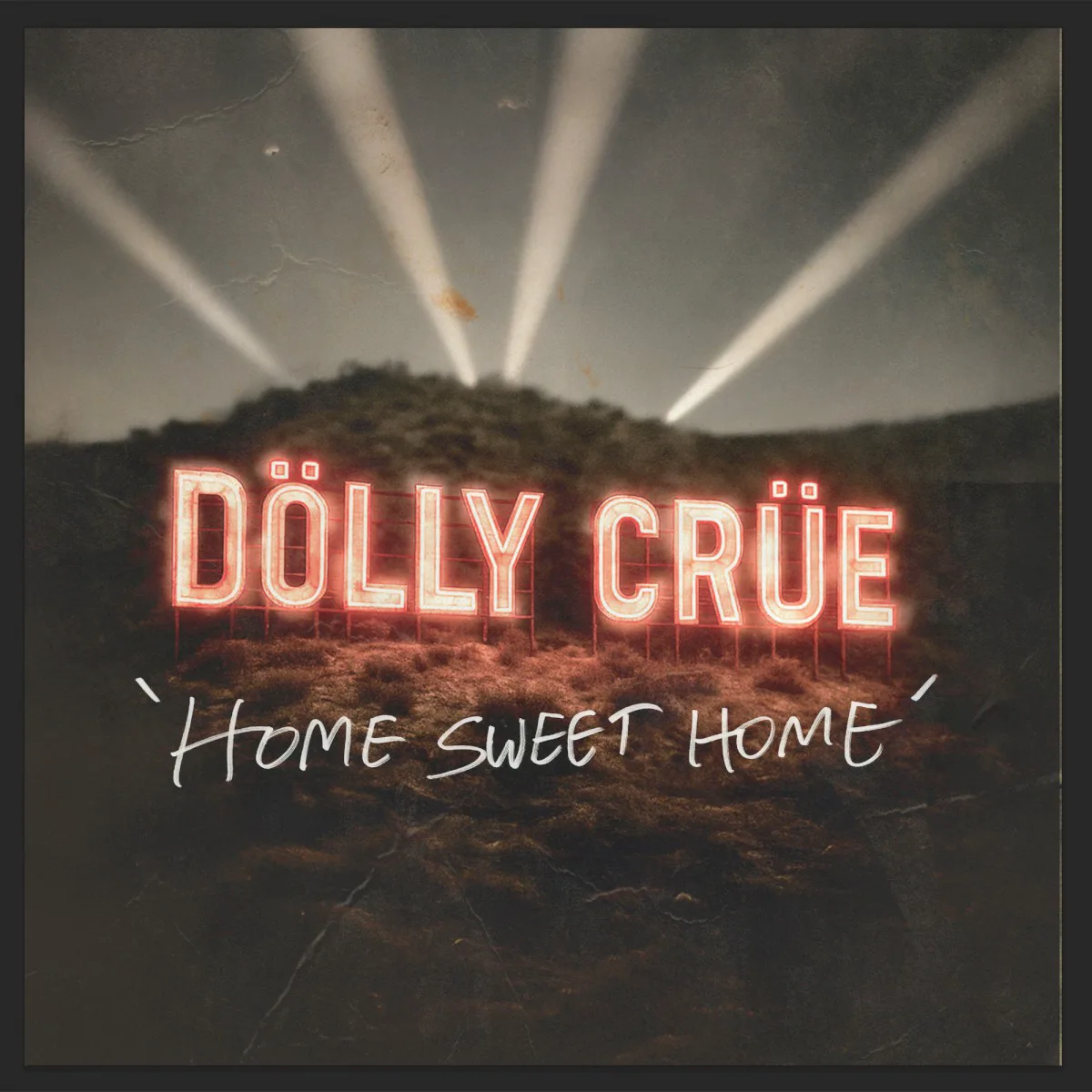 Obal alba Mötley Crüe, Dolly Parton – Home Sweet Home