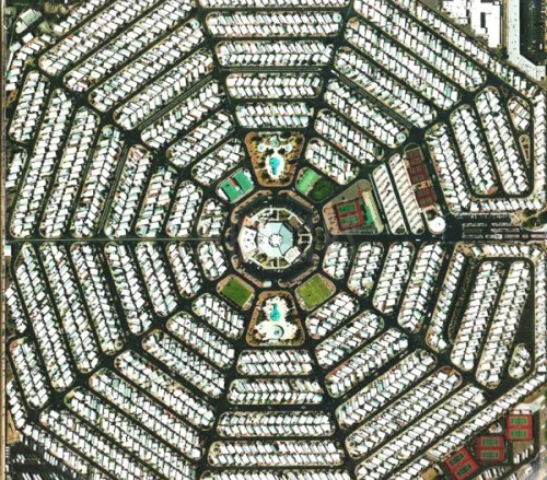 Cover of Modest Mouse – Strangers to Ourselves