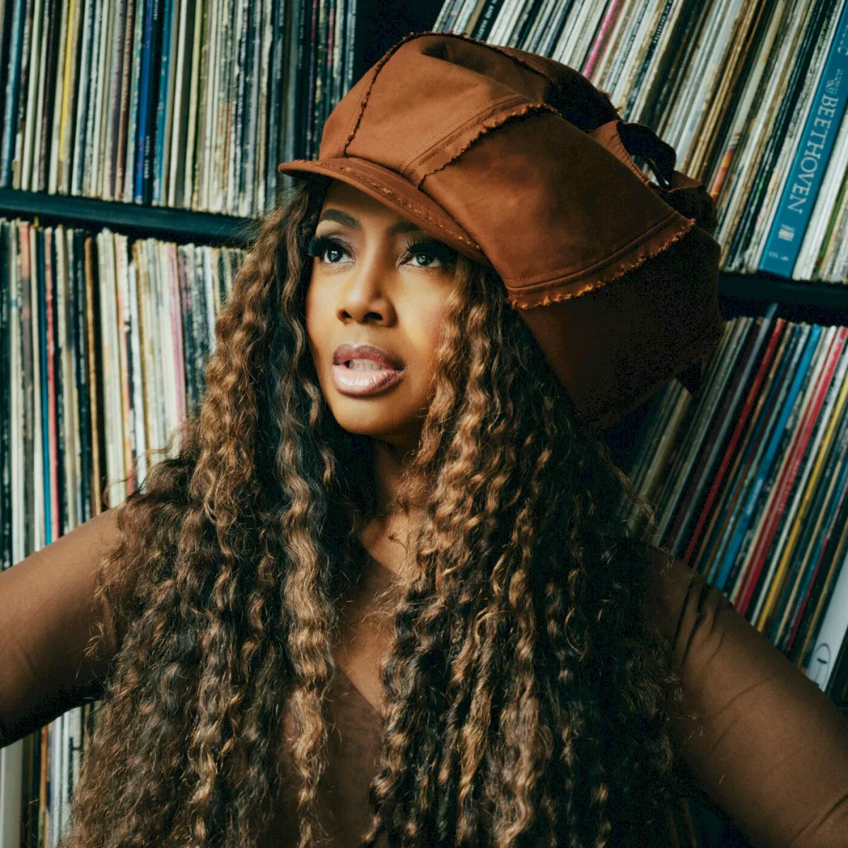 Cover of Lalah Hathaway – Made In Chicago