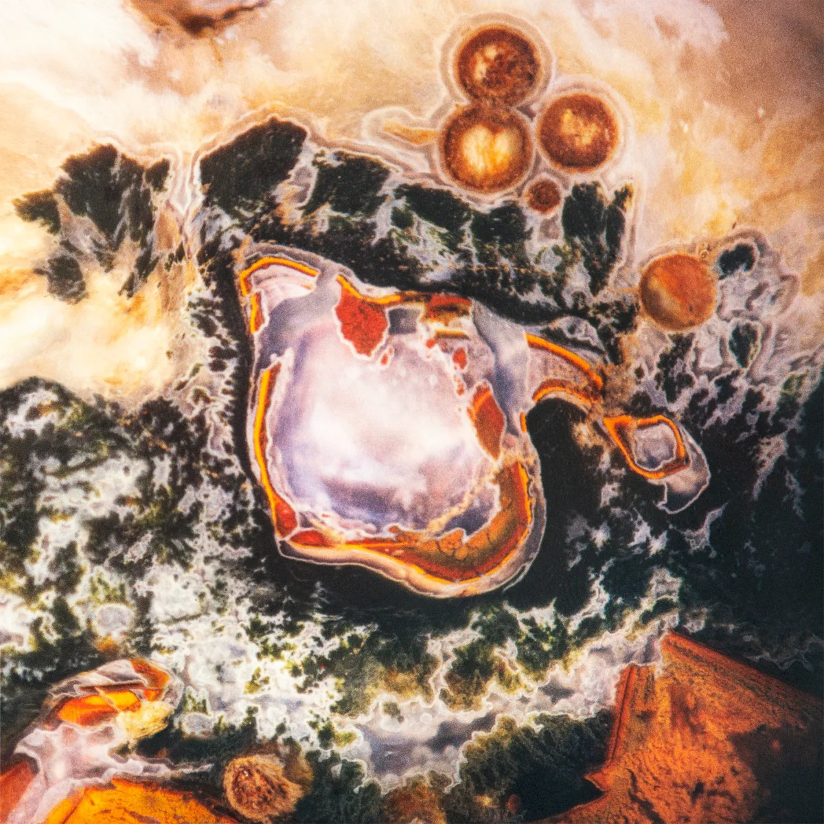 Cover of Hugar – Rift