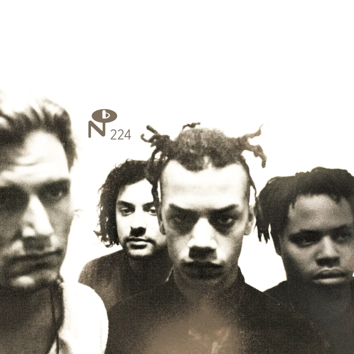 Obal albumu Majesty Crush – Butterflies Don't Go Away