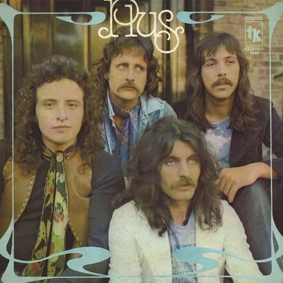 Obal albumu Plus – No pisar el infinito