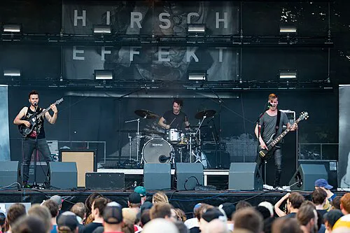 The Hirsch Effekt