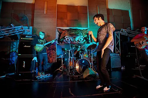 Glassjaw
