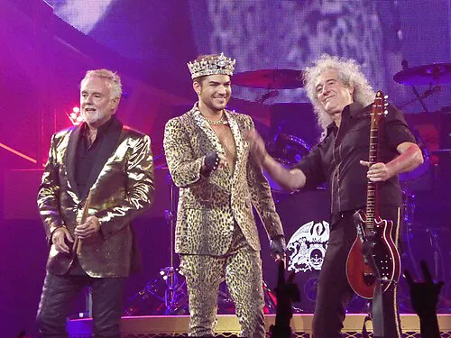Queen + Adam Lambert