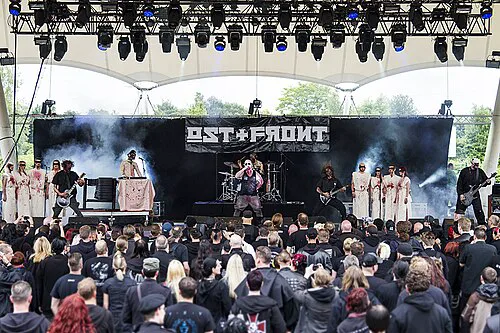 Ost+Front