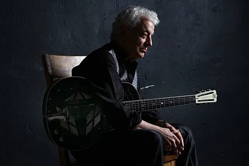 Doug MacLeod