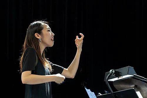 Miho Hazama