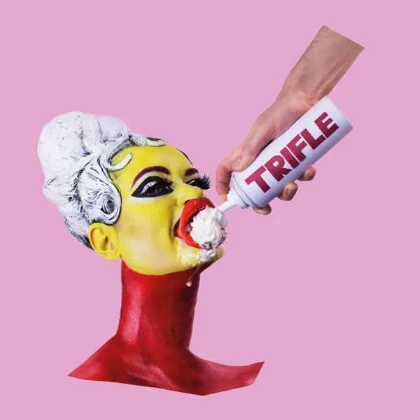 Obal alba Lone Taxidermist – Trifle