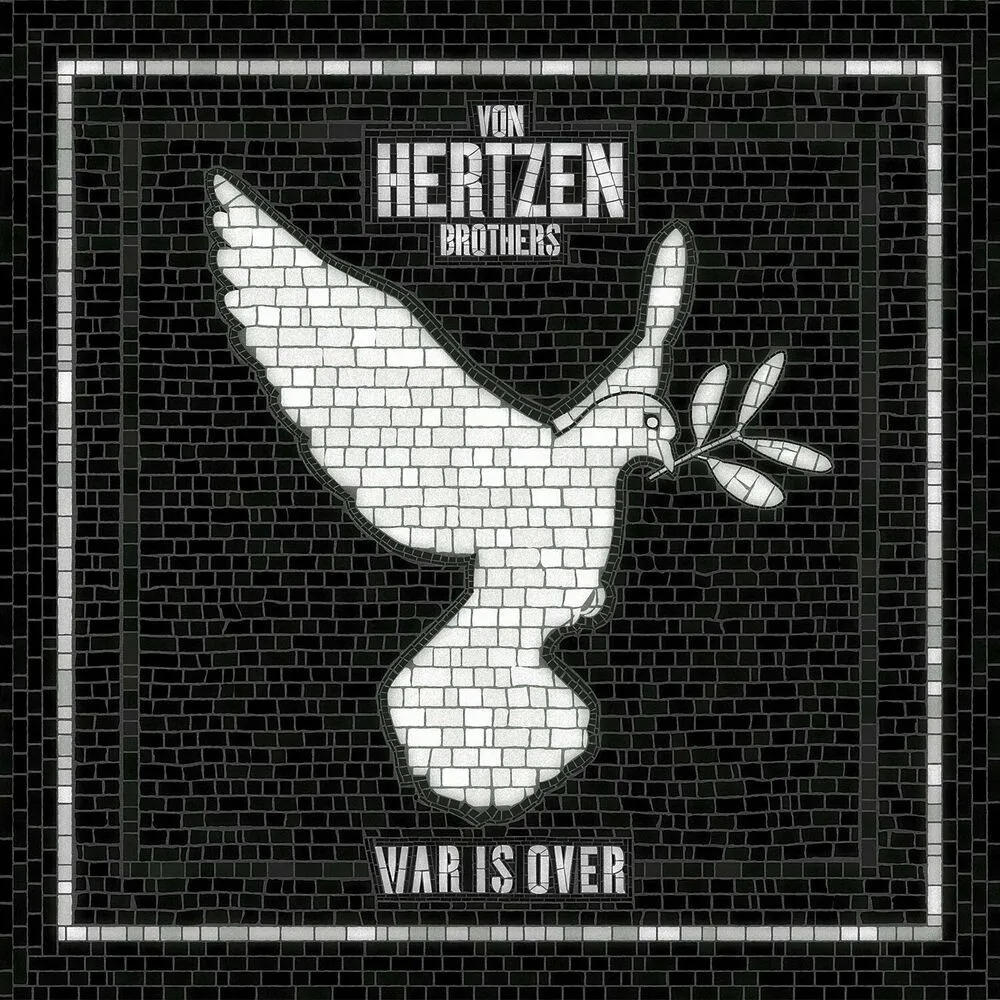 Obal albumu Von Hertzen Brothers – War Is Over