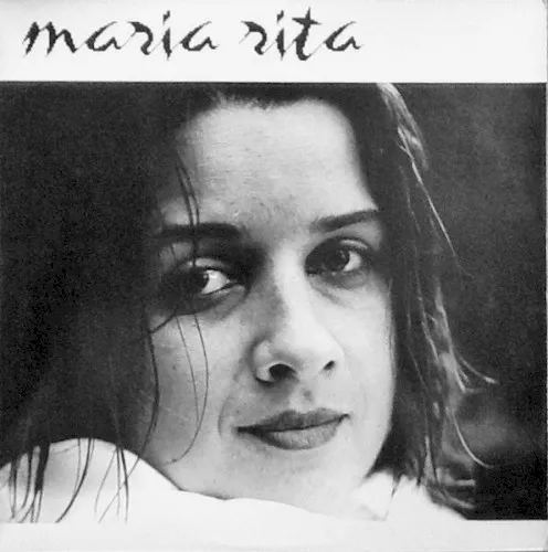 Obal alba Maria Rita – Brasileira